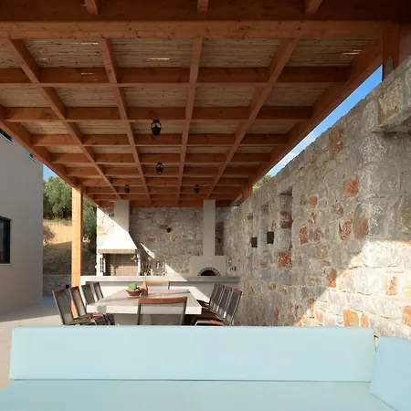 فيلة Blue Zone Villa, A Seaview Sanctuary With Pool, By Thinkvilla *