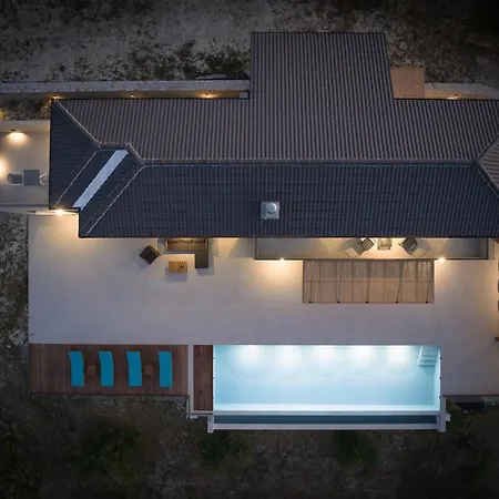 فيلة Blue Zone Villa, A Seaview Sanctuary With Pool, By Thinkvilla خانيا